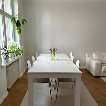 アパート Valoisa Ja Rauhallinen Keskusta Kaksio 70 M2 *